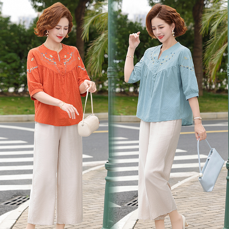 Luxury Lifestyle Women - Cotton Embroidered Women's Set T-shirt+Pants Summer