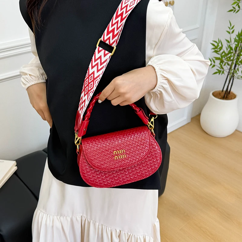Luxury Women High End Leather  - مراجعة Luxury Lifestyle Handbags وسعره