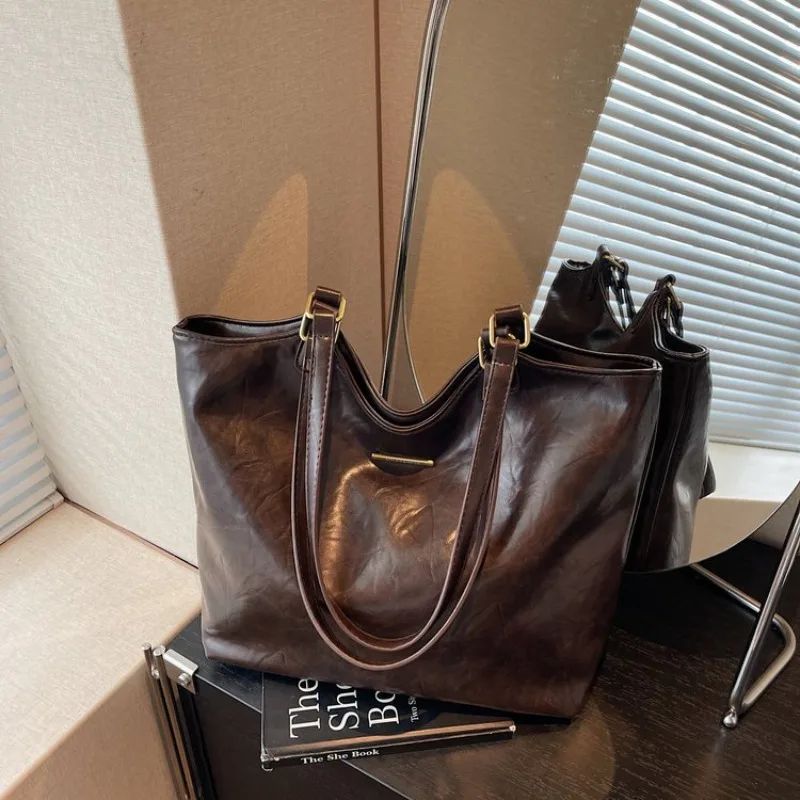 Luxury All-In-One Designer Dia - مراجعة Luxury Lifestyle Handbags وسعره
