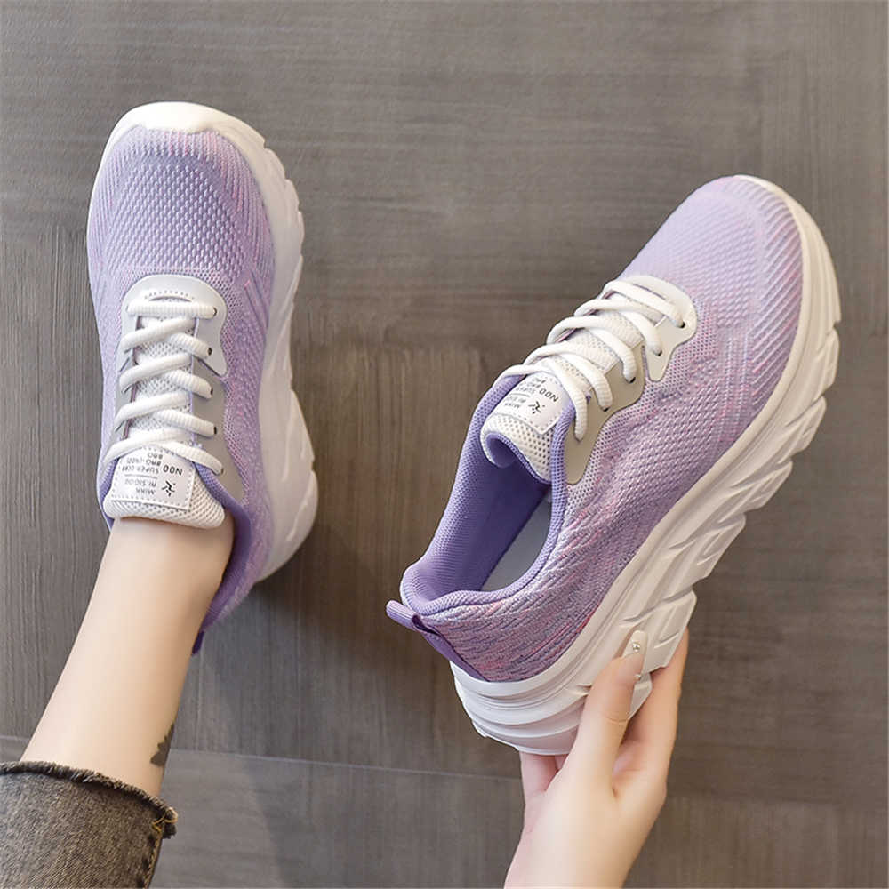 Flat Sole Without Heels Women  - مراجعة Luxury Lifestyle Brands وسعره