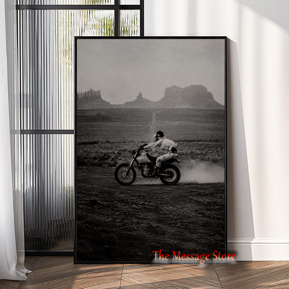 Black and White Photo Speed Po - مراجعة Luxury Lifestyle Old Money وسعره