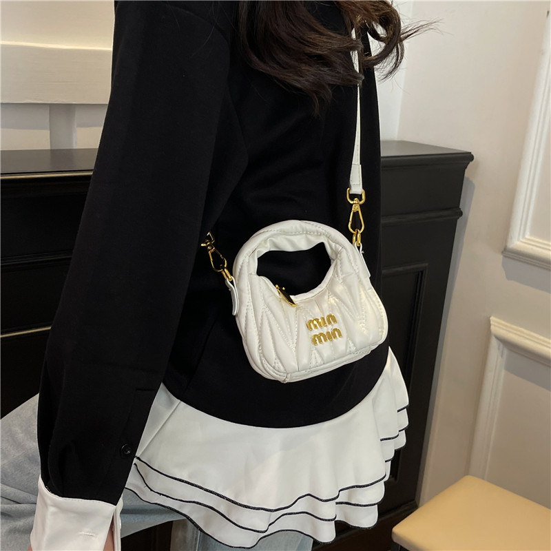 Luxury Women Elegant Leather F - مراجعة Luxury Lifestyle Handbags وسعره