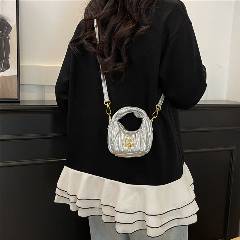 Luxury Women Elegant Leather F - مراجعة Luxury Lifestyle Handbags وسعره