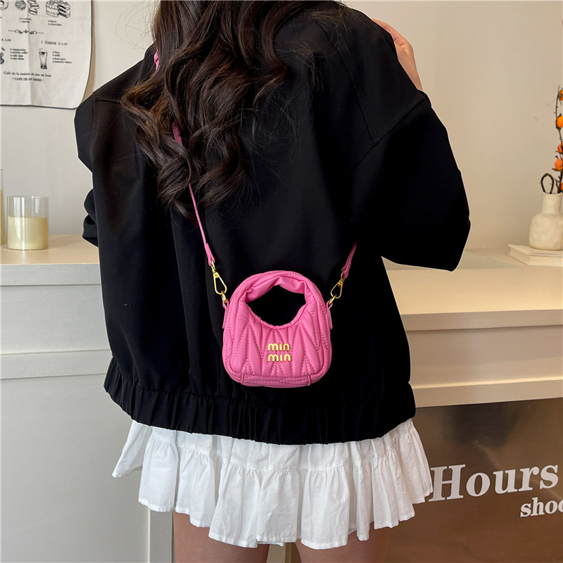 Luxury Women Elegant Leather F - مراجعة Luxury Lifestyle Handbags وسعره