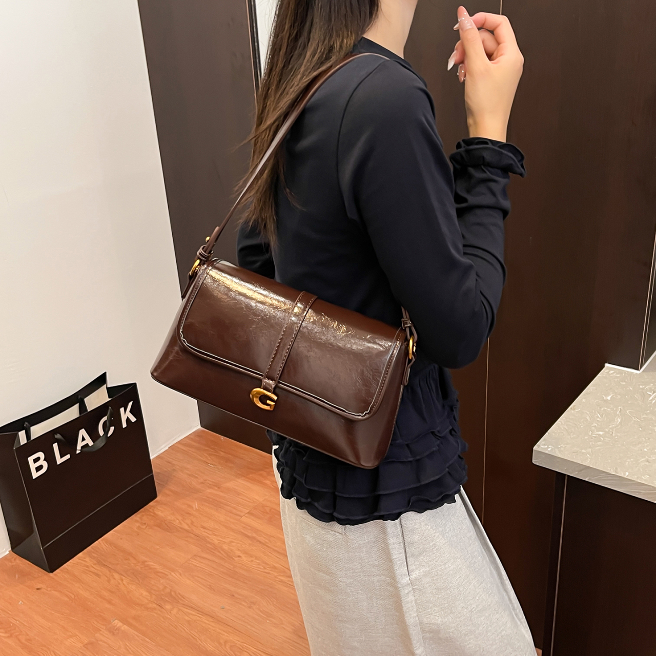 Women Luxury High End Leather  - مراجعة Luxury Lifestyle Handbags وسعره