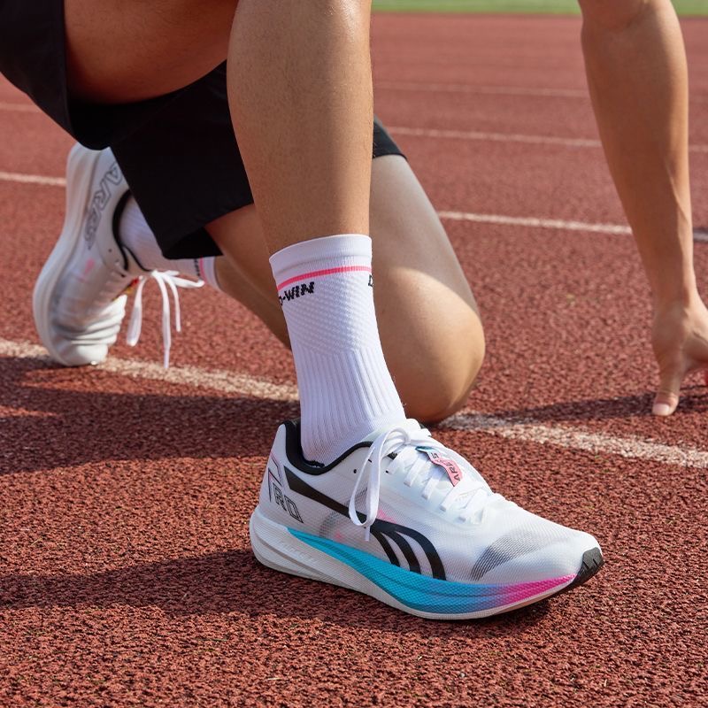 Super Cool Running Shoes Men W - مراجعة Luxury Lifestyle Brands وسعره