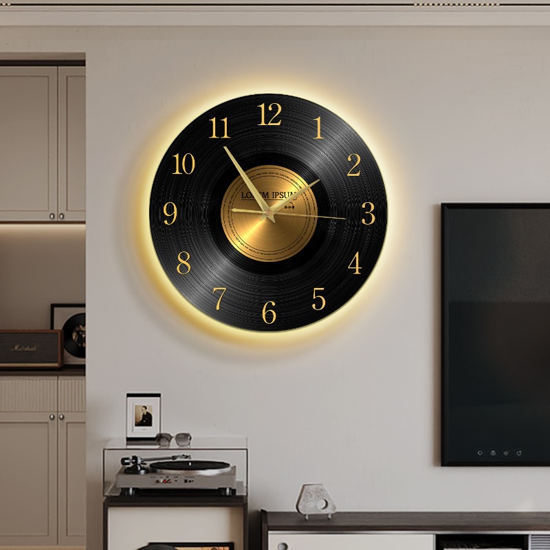 Vintage Wall Clock with Light  - مراجعة Luxury Lifestyle Watches وسعره