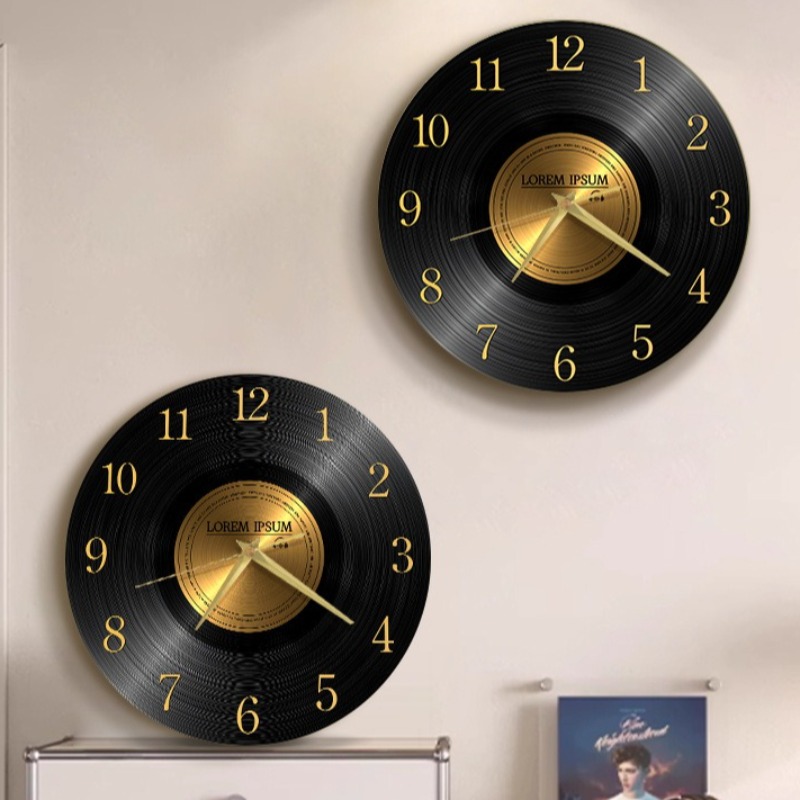 Vintage Wall Clock with Light  - مراجعة Luxury Lifestyle Watches وسعره