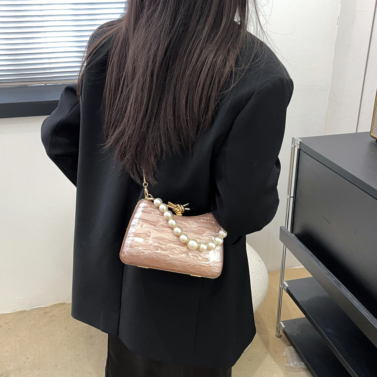 Women Luxury High End Leather  - مراجعة Luxury Lifestyle Handbags وسعره
