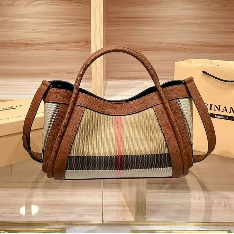 Luxury Hands-Free Designer Dia - مراجعة Luxury Lifestyle Handbags وسعره